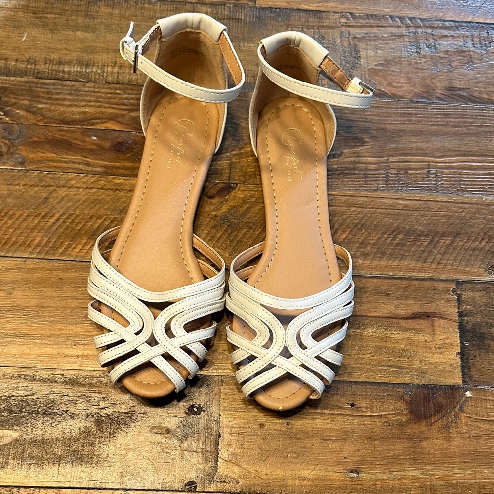 Chic Cream Strappy Sandals